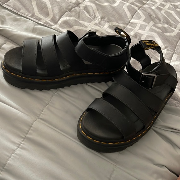 Dr. Martens Shoes - Dr Martens Black Sandals excellent condition